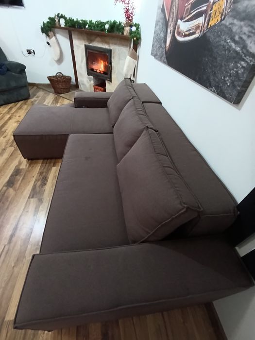 Vând colțar extensibil L 2.60 tras1.50 cu ladă depozitare V Avrigului