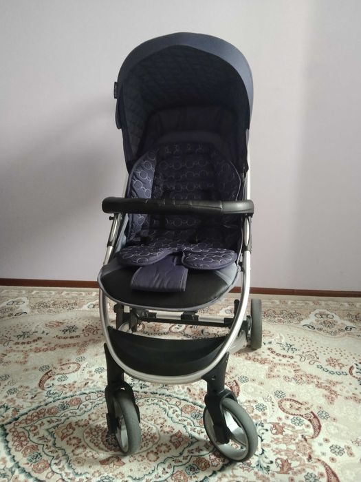 Коляска прогулочная