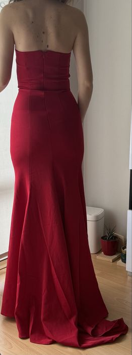 Официална рокля