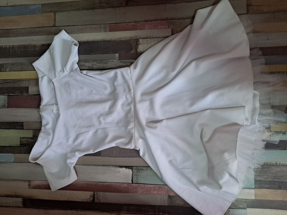 Официални рокли за повод S