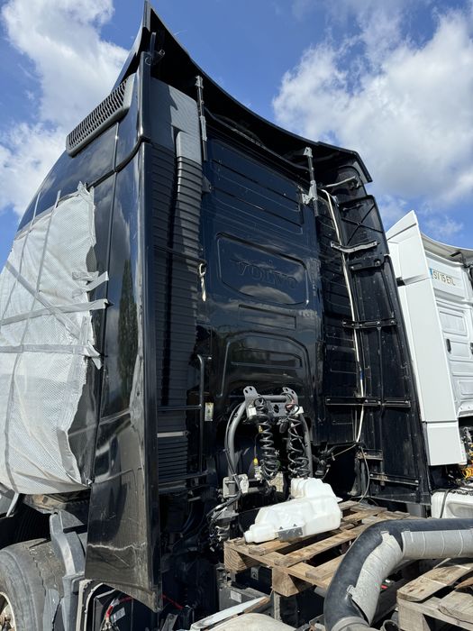 Kit aerodinamic cabina medie VOLVO FH4 euro 6