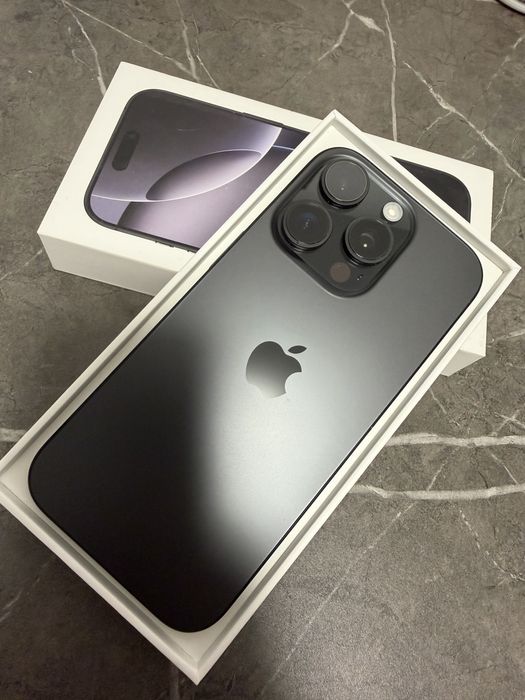 Iphone 16 pro, titanium black,ca nou