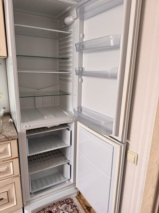 Продам холодильник бу