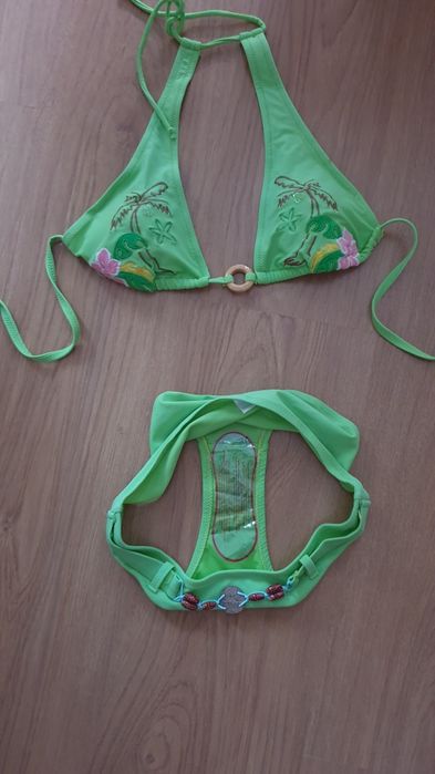 3 costume baie M noi+ 1 sutien de baie