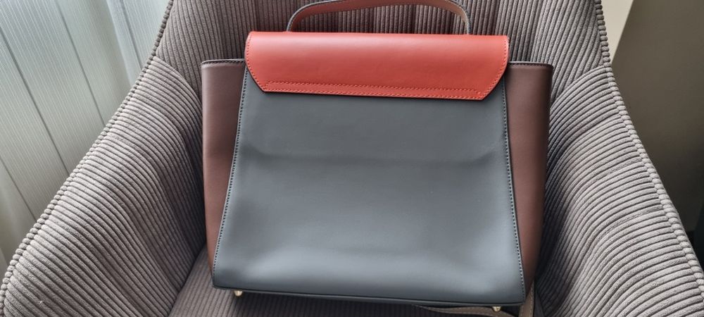 Дамски чанти различни модели и цветове