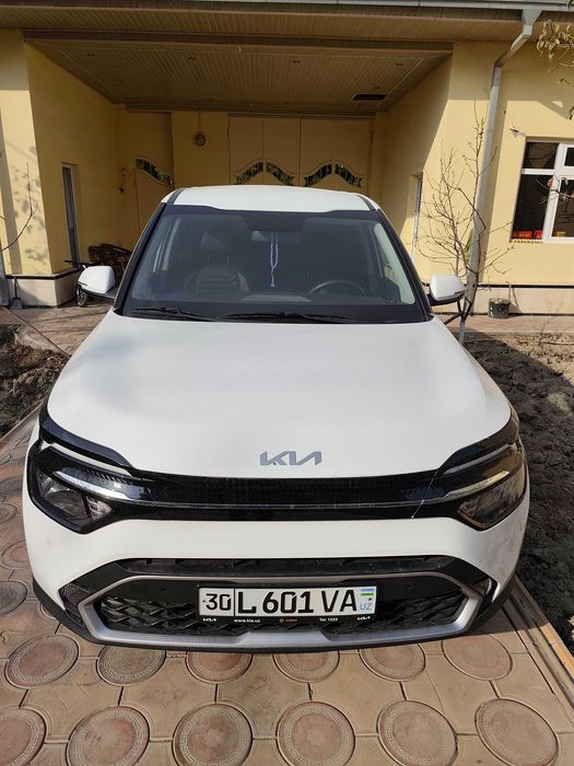 Киа Каренс KIA Carens2 позиция идеал холатда .2024 йил. 9000 км юрган.