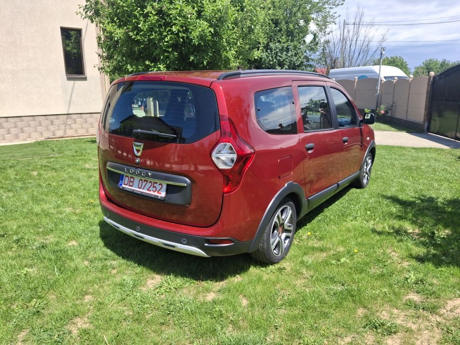 Dacia lodgy stepway tehroad 1.3 tce 7 locuri Rate cu Buletinul  2019