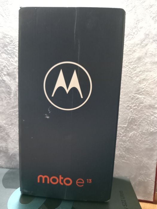 Motorola E13 на 64гб