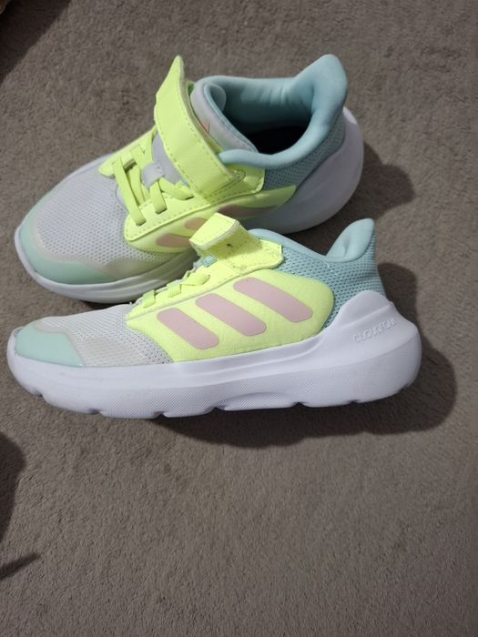 Adidași fetite m