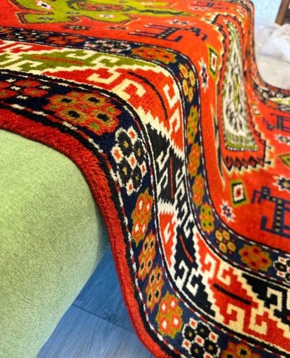 Шерстяной ковер ручной работы