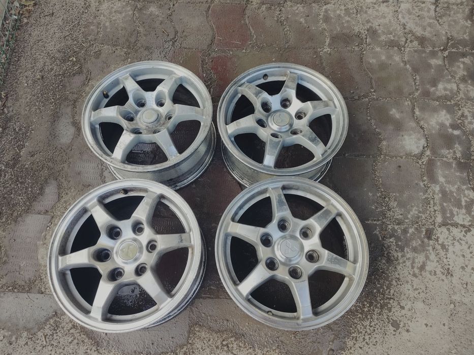 Продам 4 диска, оригинал. Разм.16