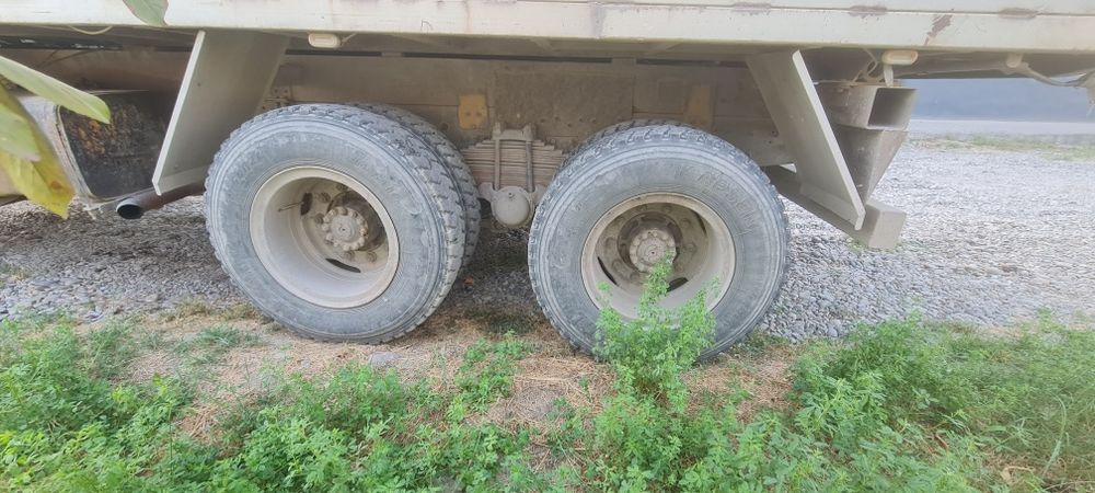 Kamaz selhoz sotiladi