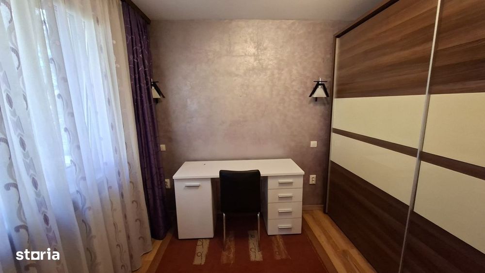 De vanzare apartament cu 3 camere, Tg. Mures, Zona Budai
