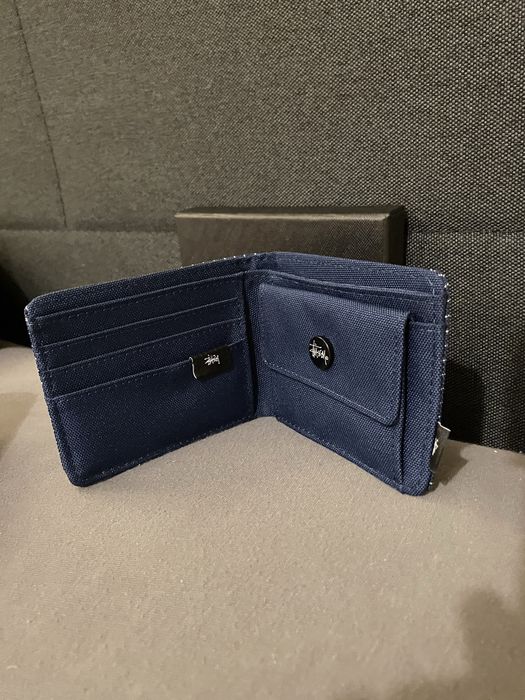 Stussy и bapesta портфейли