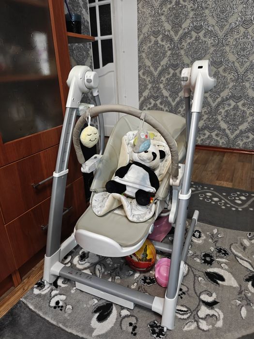 Продам стульчик+ качалку 3в1 Maribel