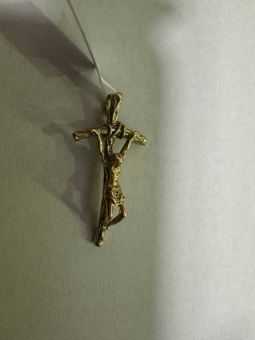 Cruce aur 14k 4.02gr (CTG)