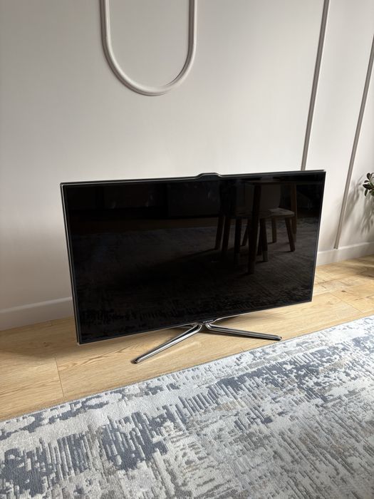 Телевизор samsung