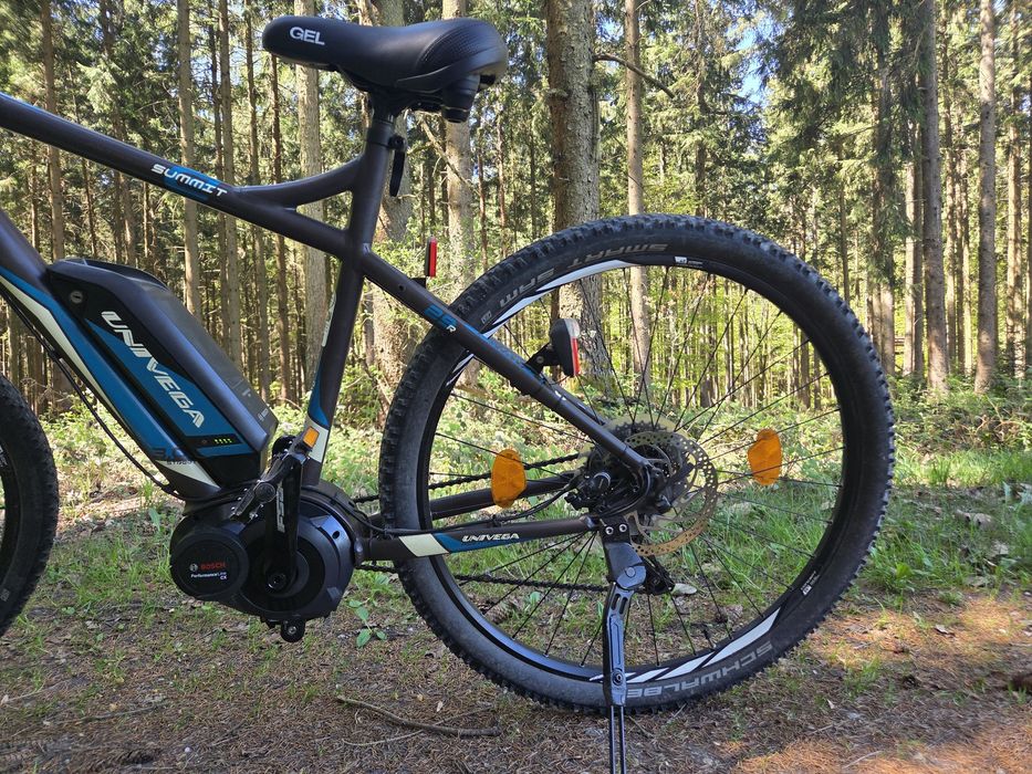 Vând bicicleta electrica e-bike Univeg Mountainbike a