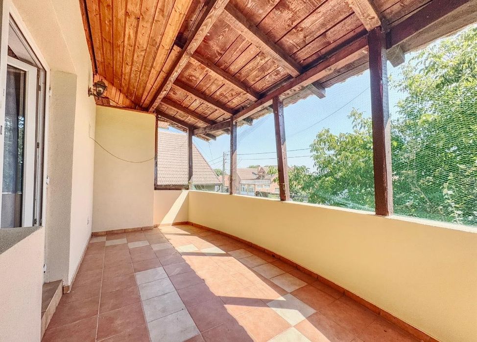 Proprietar, vând  casă individuală după Sag, în Pădureni