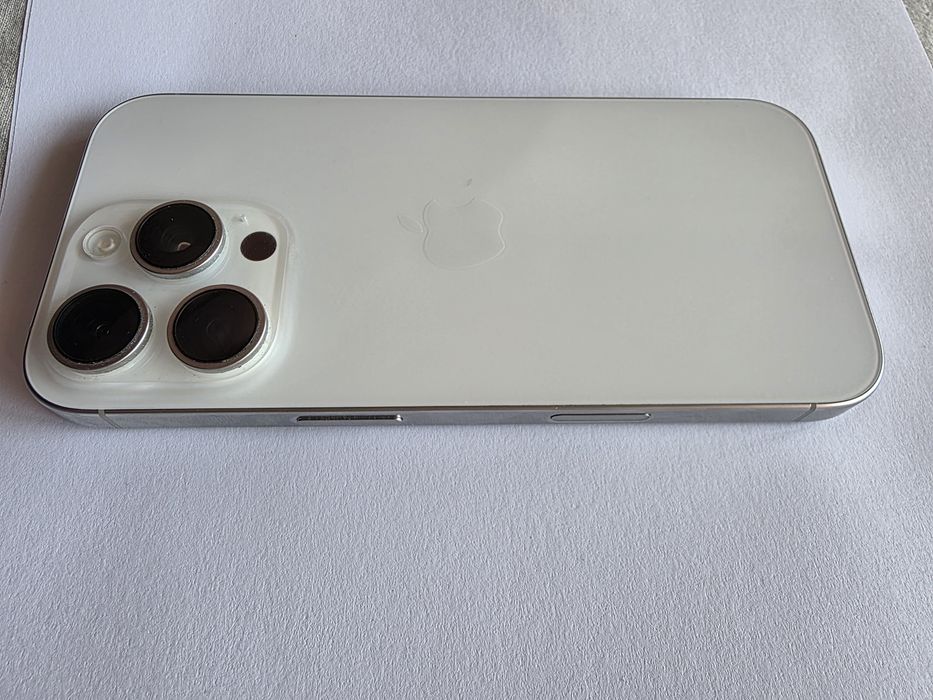 Iphone 16 Pro 128 gb ГАРАНЦИЯ White Titanium