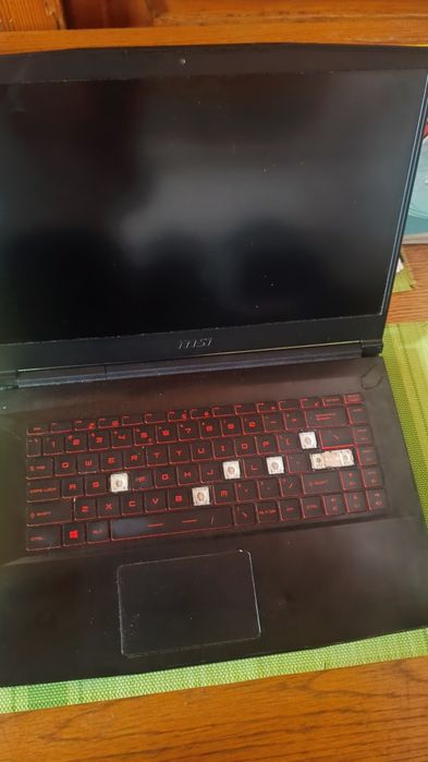 Laptop MSI  pentru piese