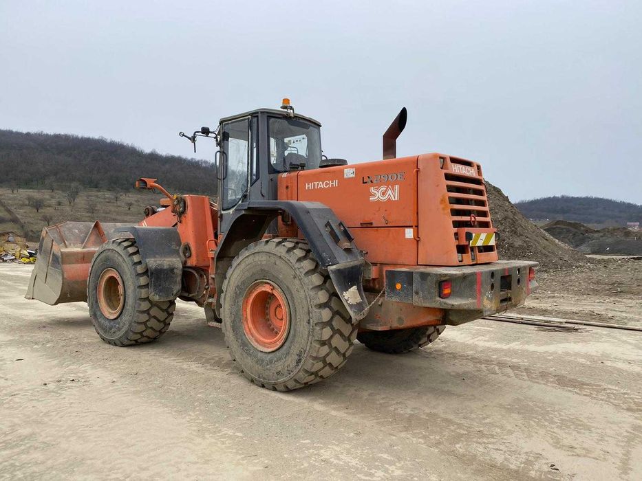 Incarcator frontal HITACHI LX 290E
