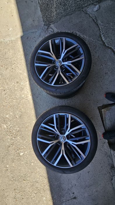 Джанти с гуми за Passat altrack оригинални