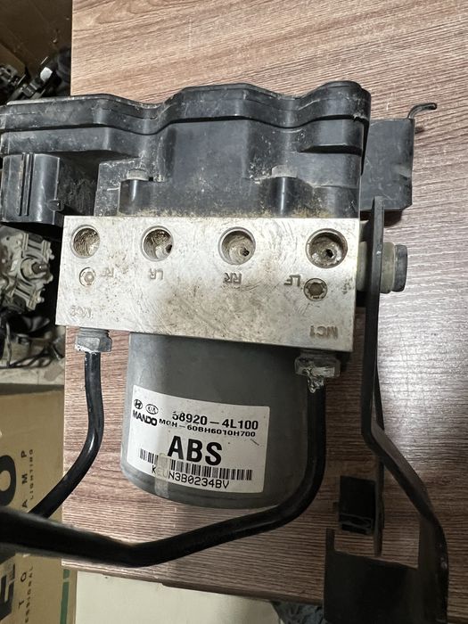 Блок ABS Kia Rio