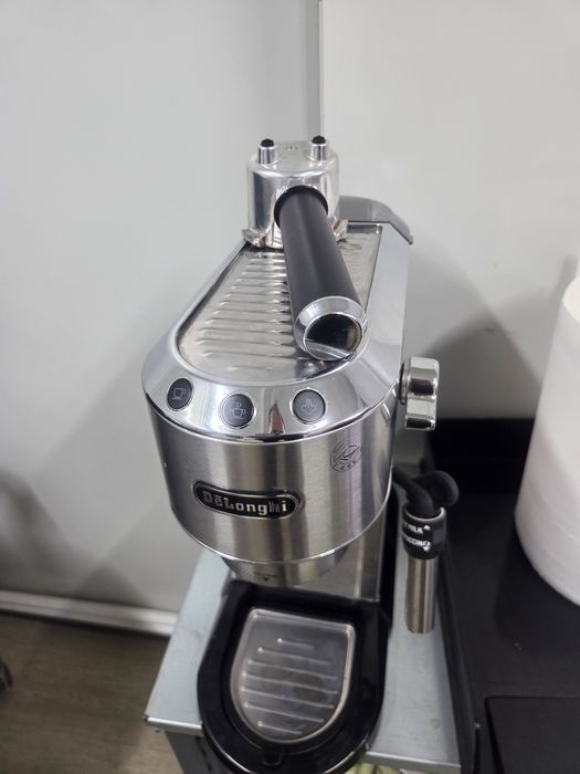 Expresor DeLonghi ec 680 second hand