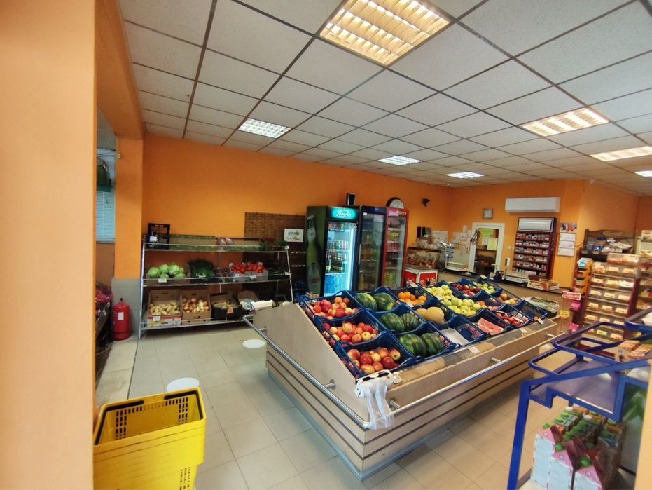 Дава се под наем Магазин в Враца, Дъбника - 324 кв.м за 612 € - Снимка #5