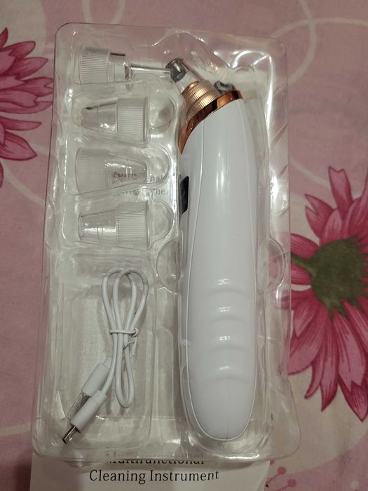 Уред за почистване на черни точки