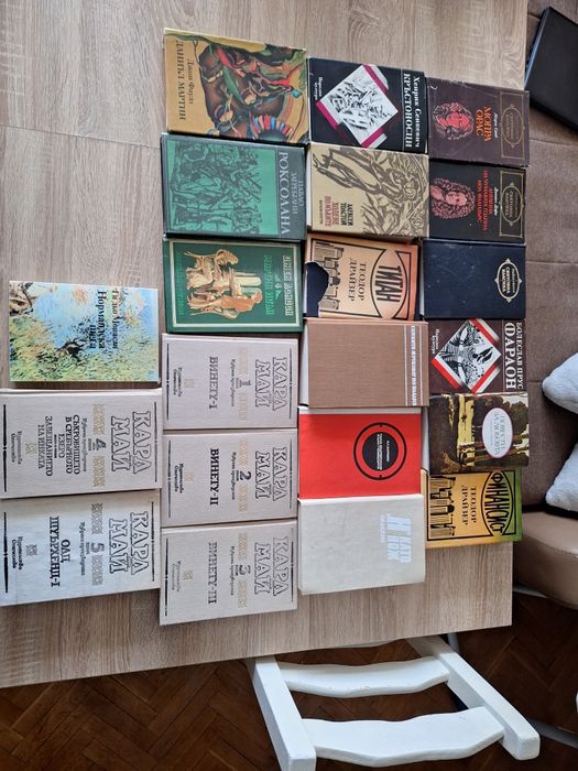 Книги- Виктор Юго,Емил Зола,Стендал,Флобер