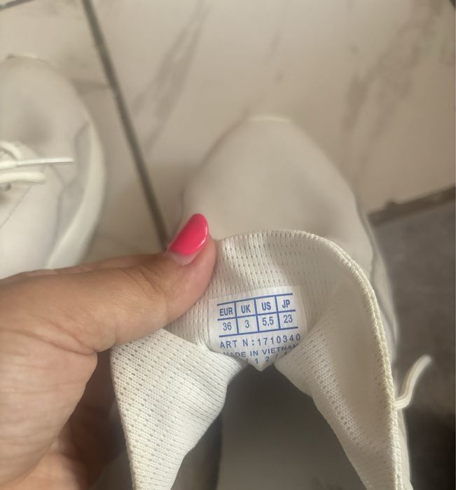 Дамски маратонки