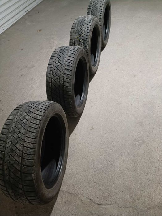 Продавам зимни гуми Continental
