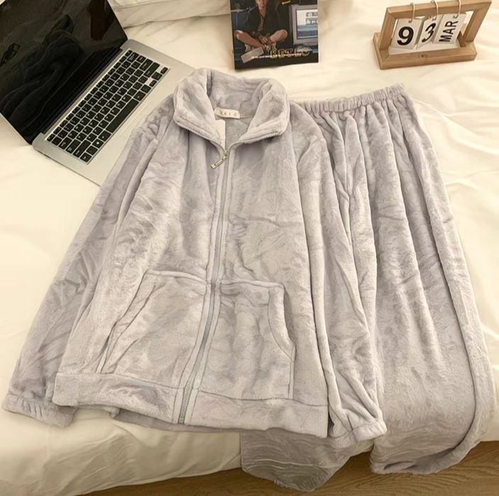 Продам шерстяная пижама