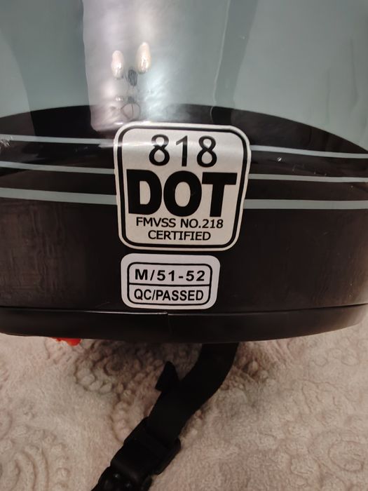 Каска за велосипед, мото,атв,тротинетка Commander