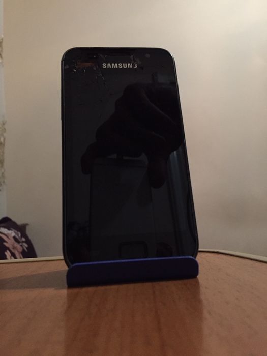 Подставка для телефонов