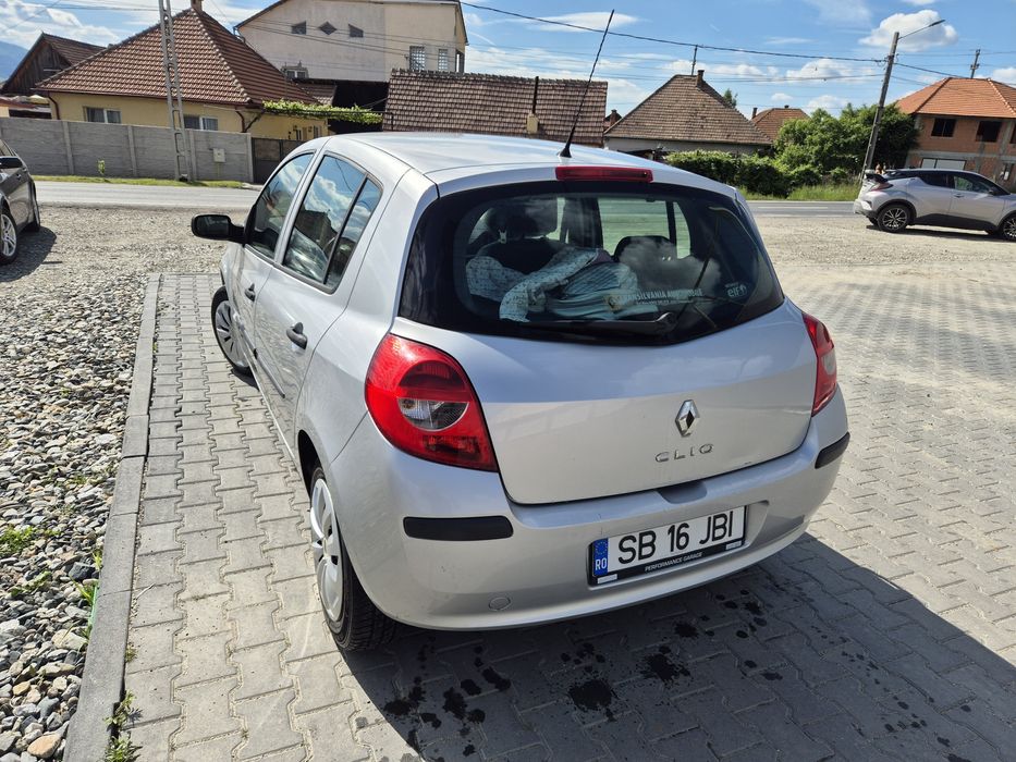 Renault Clio 1.2 benzina 2008 AC perfect funcțional