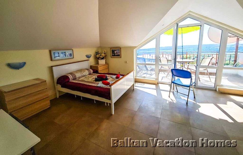 Просторна луксозна къща в Боровец близо до Варна