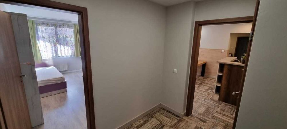 Дава се под наем Четиристаен апартамент в София, Младост 3 - 130 кв.м за 1250 € - Снимка #4