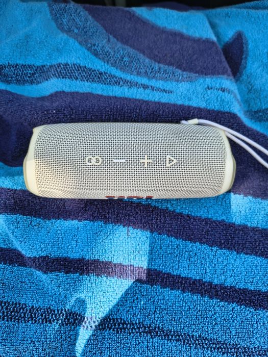 Блутут тонколонка JBL Flip 6