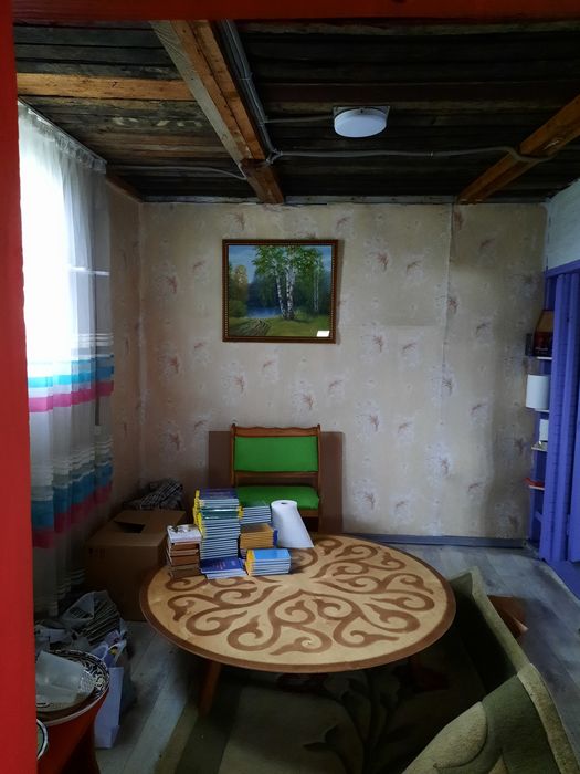 Земельный участок с постройкой