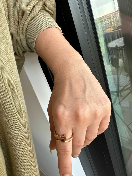 Inel de tip cui rose dama Cartier