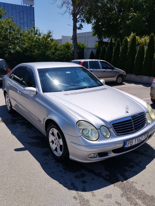 Мерцедес Е220 Автоматик 3149 евро
