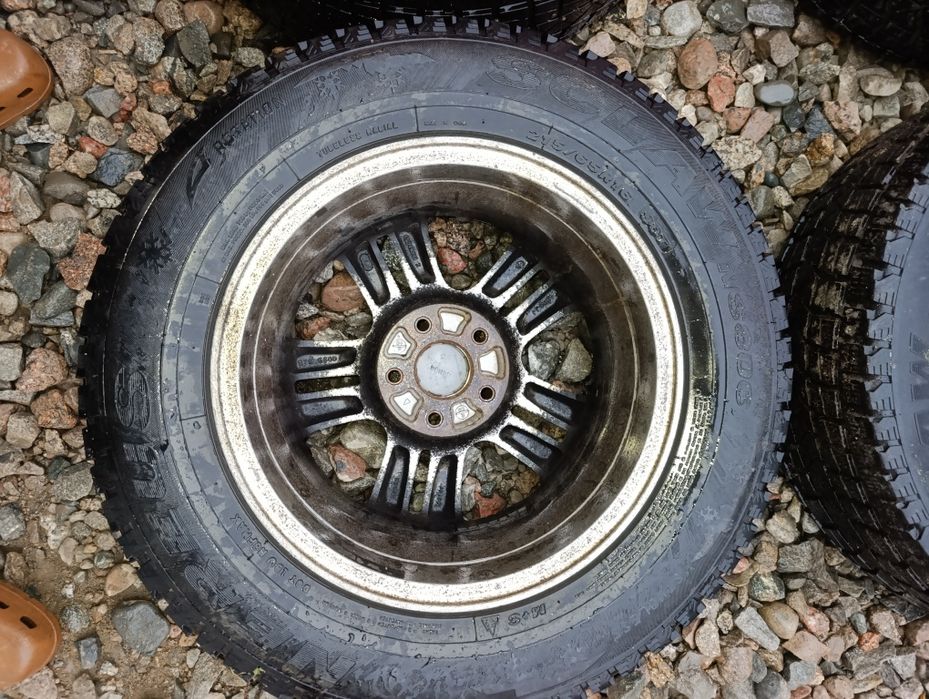 Комплекта можна отделна