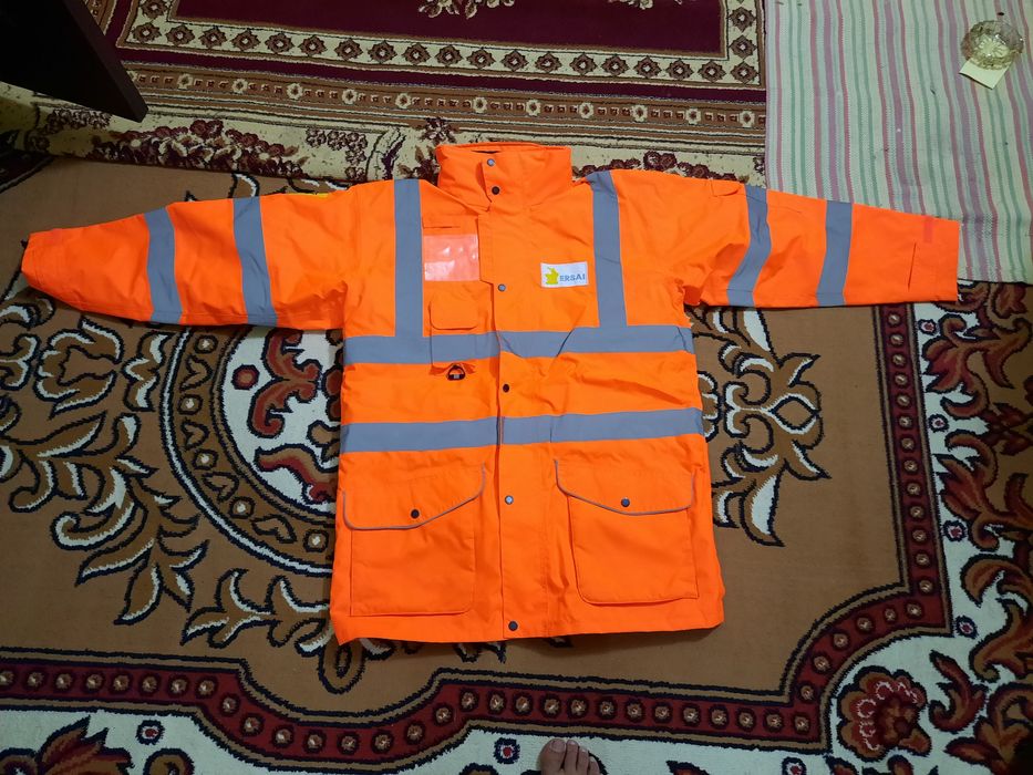 Зимняя  куртка новый