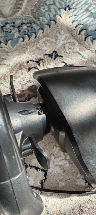 Игровой руль Genius