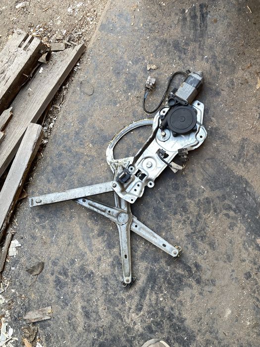 Запчасти на бмв е34