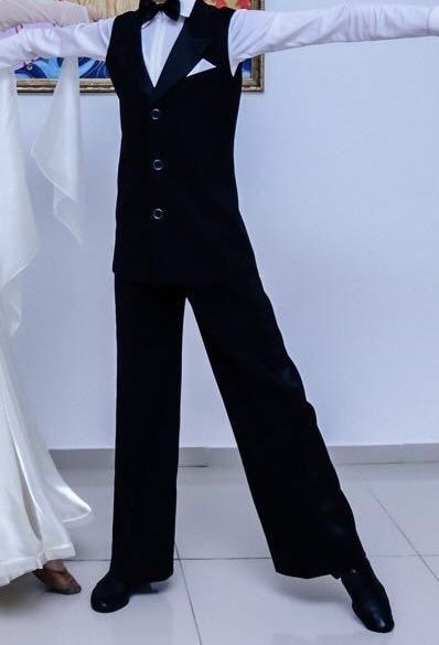 Костюмы для бальных танцев