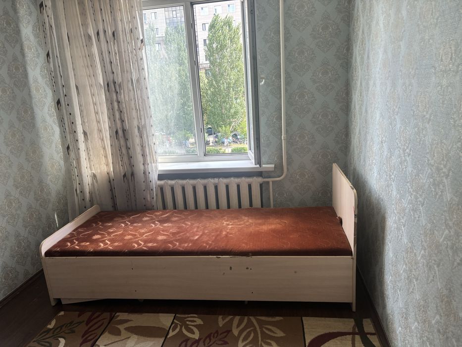 Отдам даром шкаф,кровати.Самовывоз